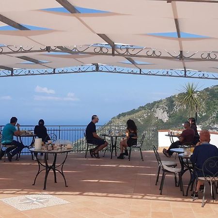 Hotel Le Marelle Furore Zewnętrze zdjęcie